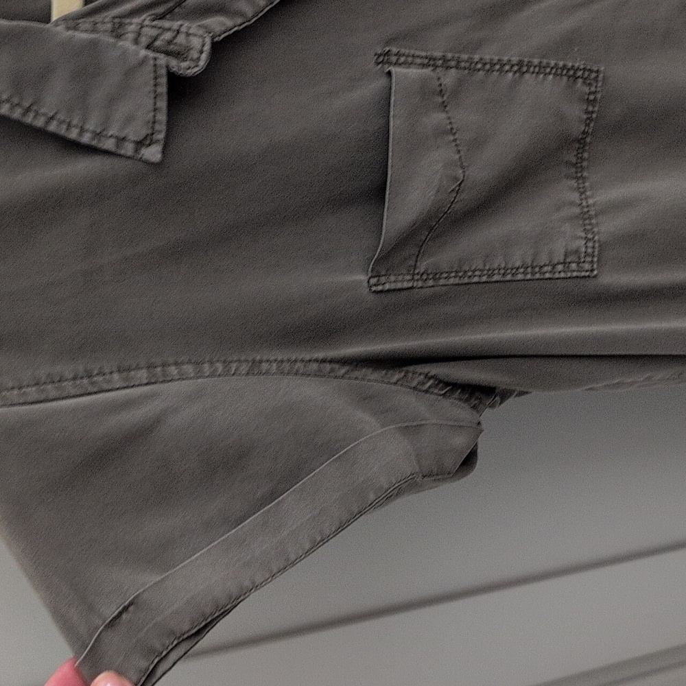 Thread & Supply Charcoal Button-Up Shirt - Picture 4 of 6